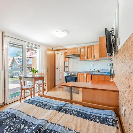 Fortun Estate - Apartmaji Ob Reki Kolpi Metlika