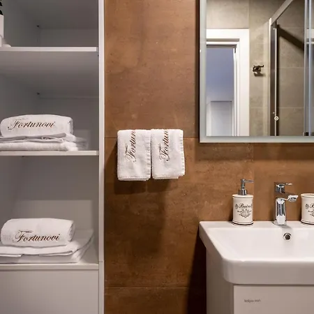 Fortun Estate - Apartmaji Ob Reki Kolpi *