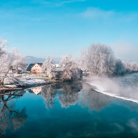 Séjour à la ferme Fortun Estate - Apartmaji Ob Reki Kolpi *