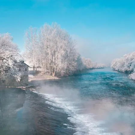 Fortun Estate - Apartmaji Ob Reki Kolpi * Metlika