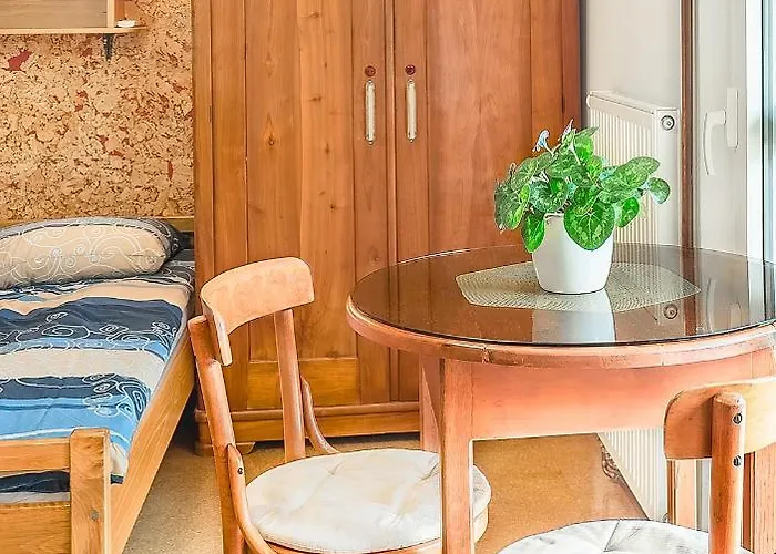 Fortun Estate - Apartmaji Ob Reki Kolpi Κατάλυμα σε φάρμα Metlika